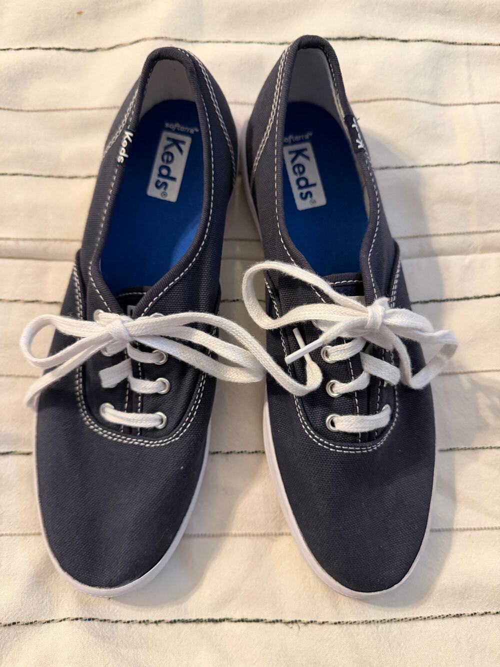 Keds Champion Originals Classic Navy Canvas Sneakers -6.5